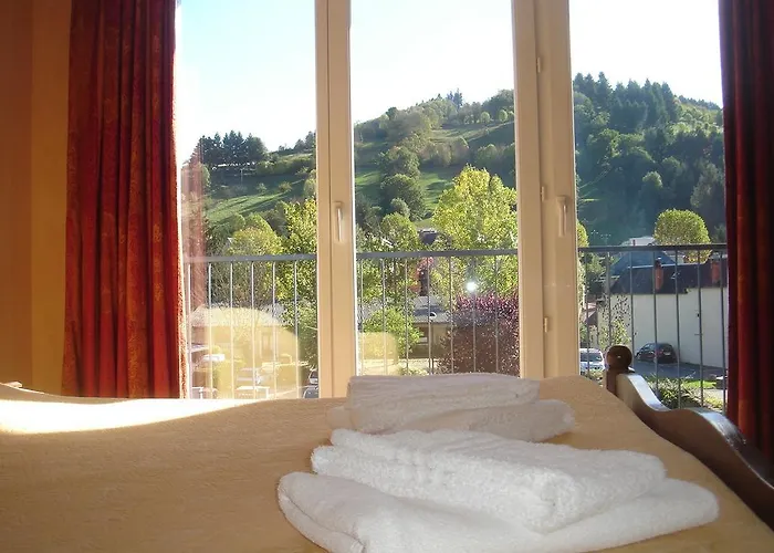 De La Poste 3* Saint-Geniez-dʼOlt