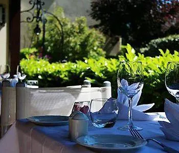 De La Poste Hotel Saint-Geniez-dʼOlt