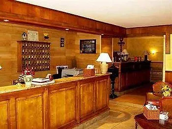 De La Poste Hotel Saint-Geniez-dʼOlt