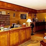 De La Poste Hotel Saint-Geniez-d'Olt