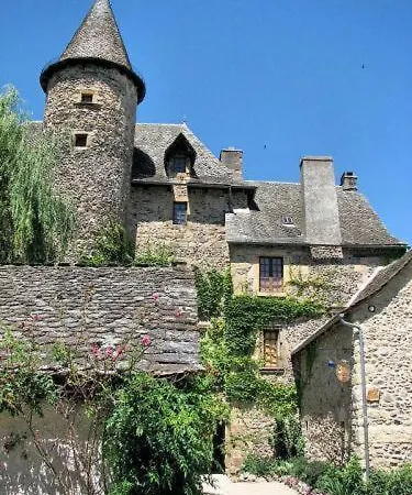 De La Poste Saint-Geniez-dʼOlt