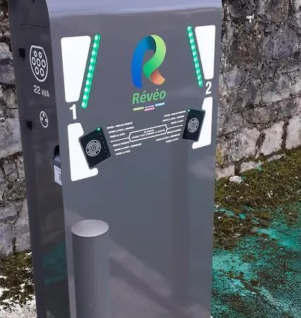 De La Poste Saint-Geniez-dʼOlt